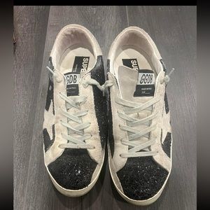 Golden Goose Superstar size 39